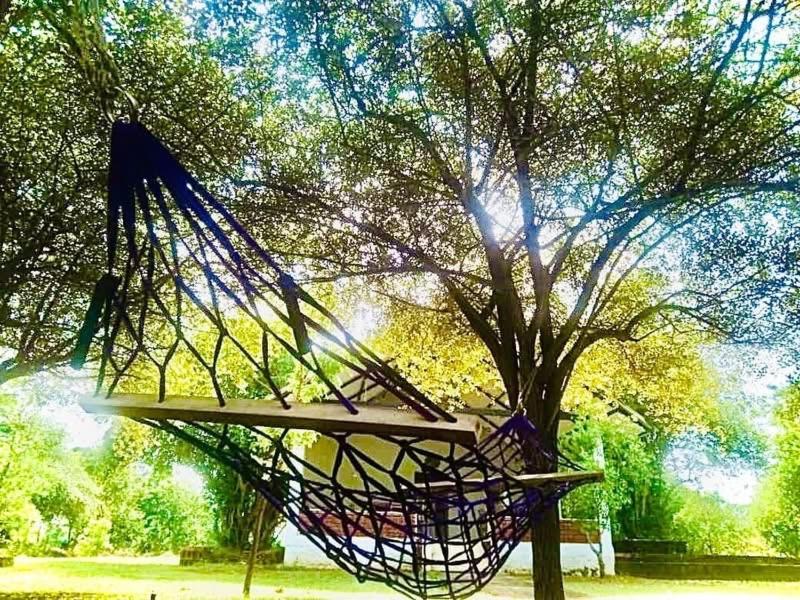 Thihawa Eco Huts Yala Bed & Breakfast Тисамахарама Екстериор снимка