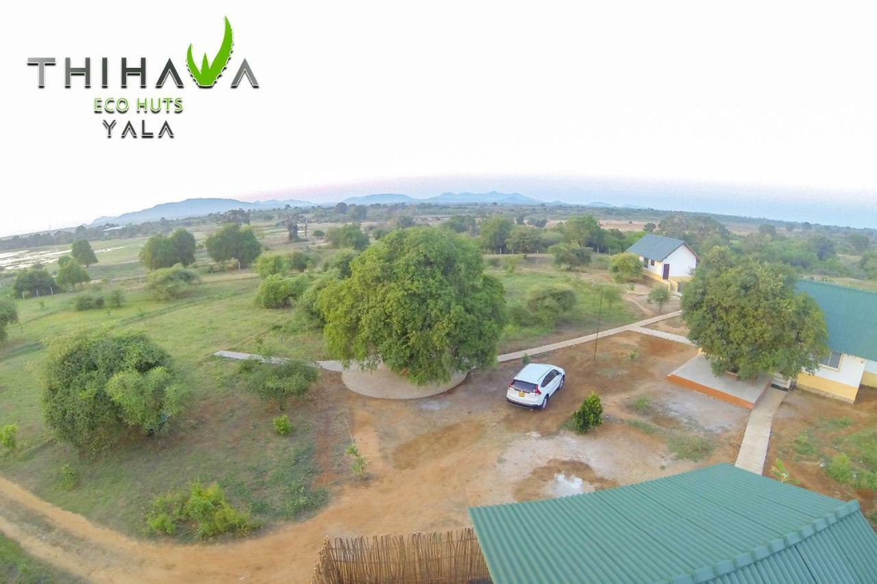 Thihawa Eco Huts Yala Bed & Breakfast Тисамахарама Екстериор снимка